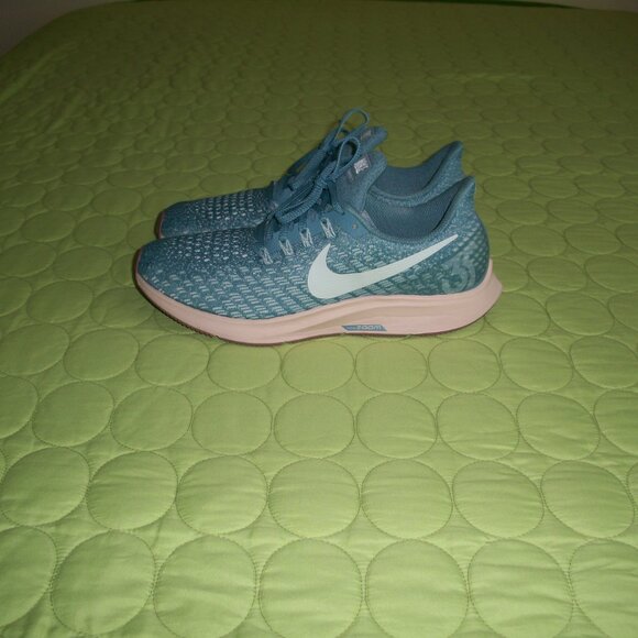 Nike Zoom Pegasus 35 Women's Ligt Grey/ Blue Running Shoes 942855-403 Size 8.5 - Picture 1 of 16